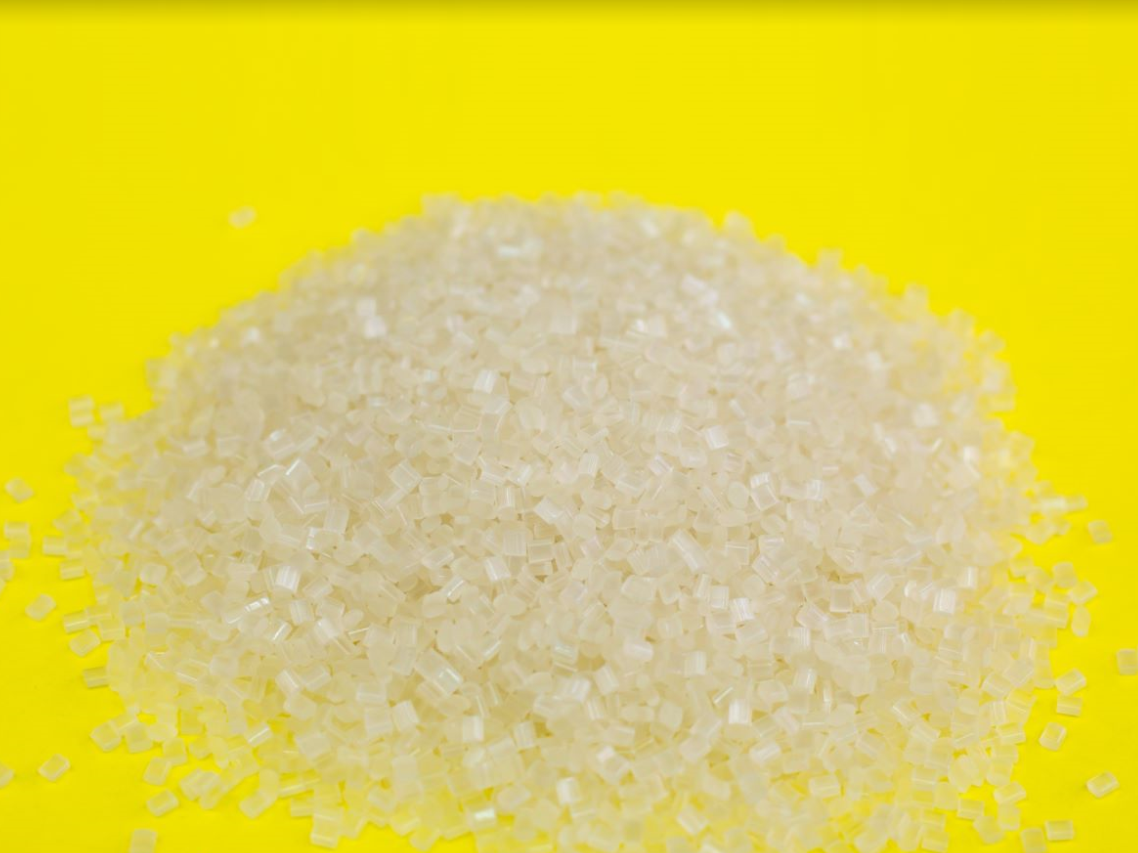 Bio-SAH™ MPET3613 โมโนเมอร์ริก คาร์โบไดอิไมด์ มาสเตอร์แบทช์ต่อต้านไฮโดรไลซิส PET สำหรับเม็ดพลาสติก PET